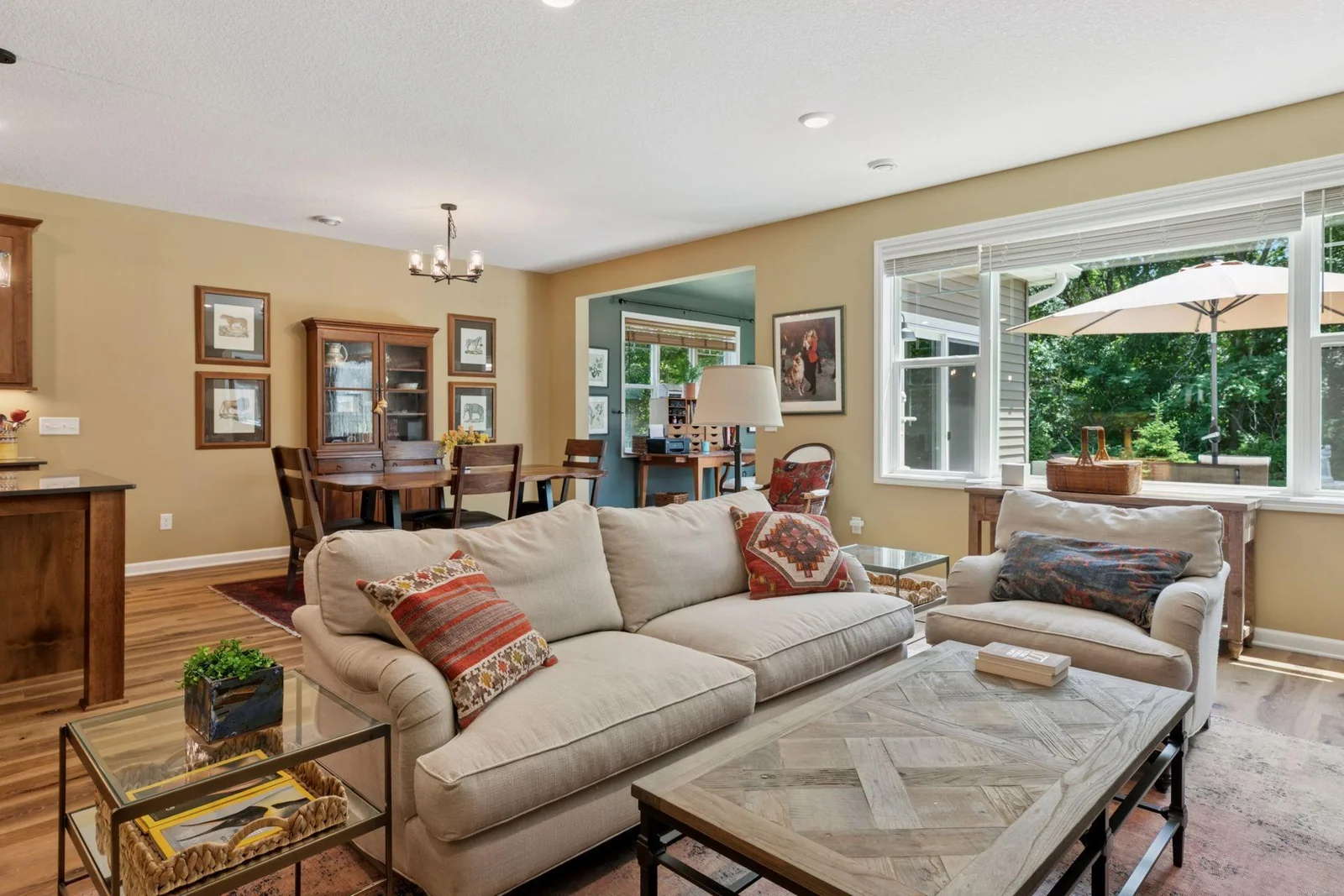 You don't see another home out your back windows!