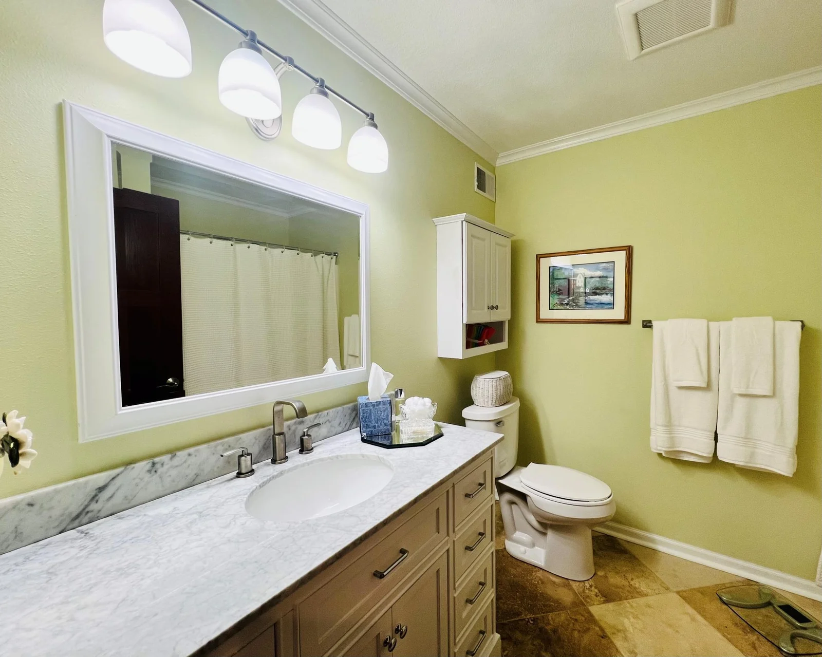 Main Floor Bathroom