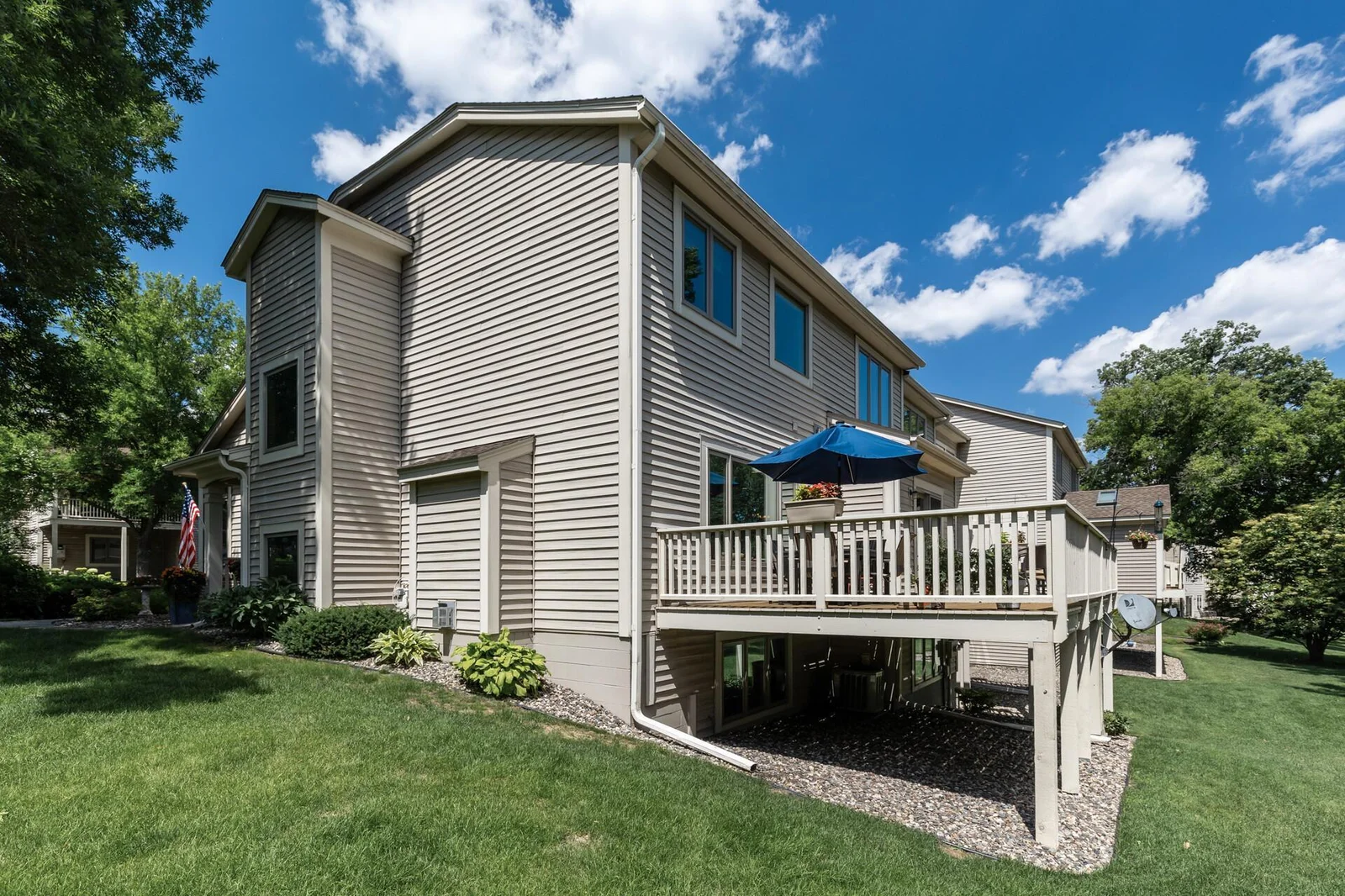 1503 Summit Shores