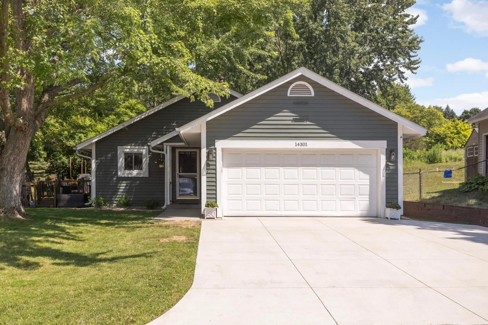 14301 Princeton Avenue, Savage