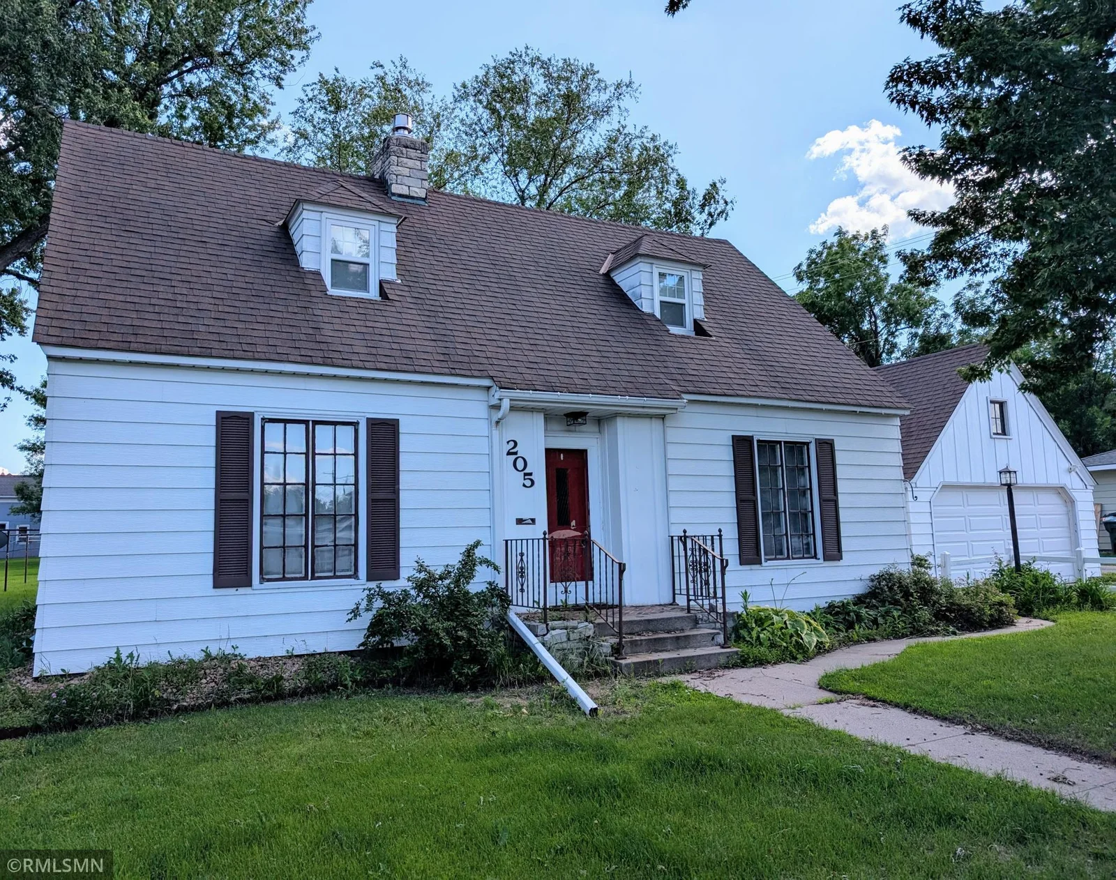 205 5th Street, Sauk Centre