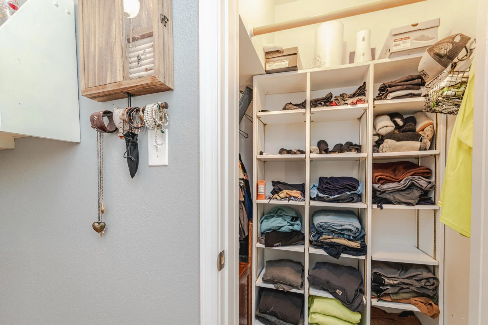 41-Primary closet.jpg