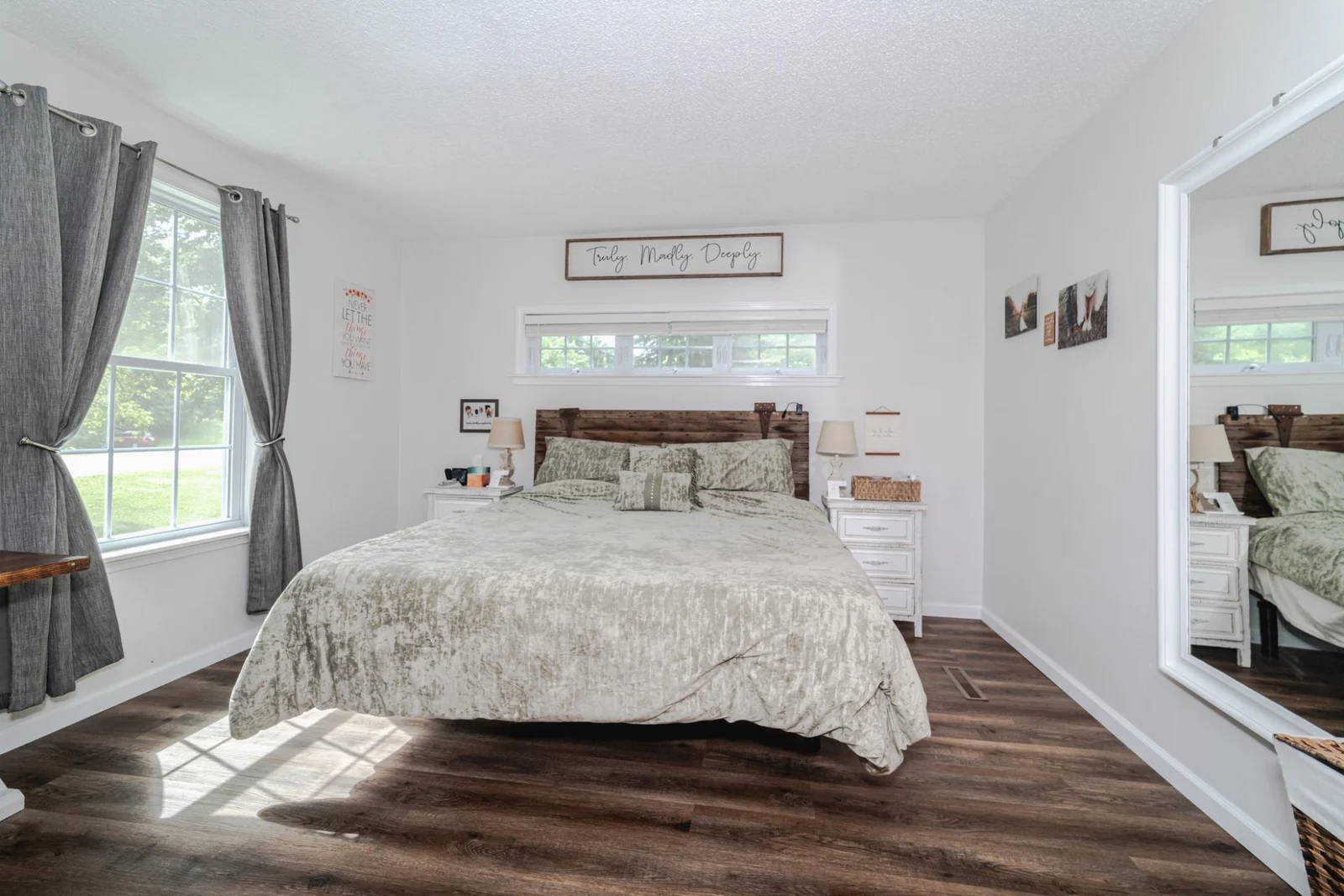 42-Primary Bedroom.jpg