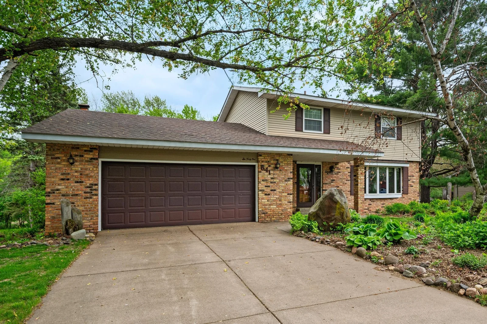This beautiful home is just waiting for the perfect new owners!