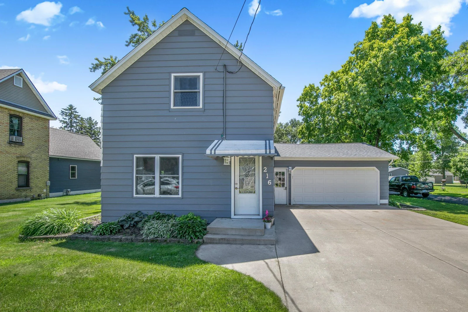 216 1st Street, Melrose