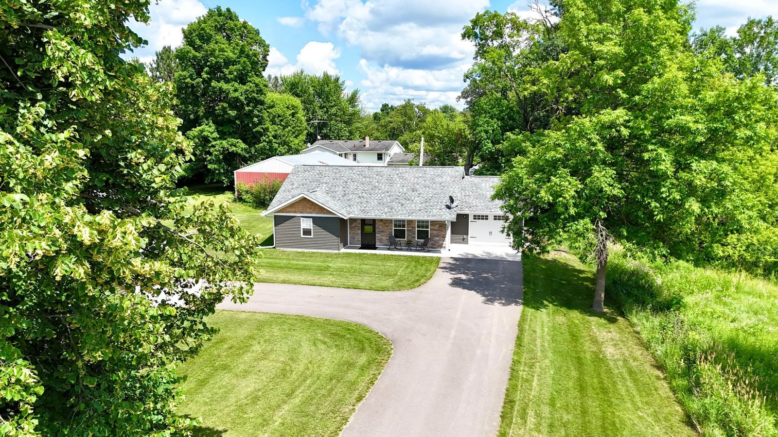 186 Bunker Hill Lane, Aitkin
