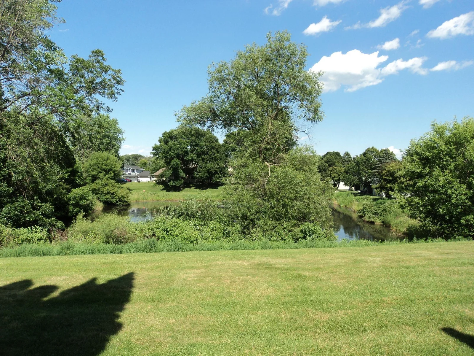 Thumbnail photo 6