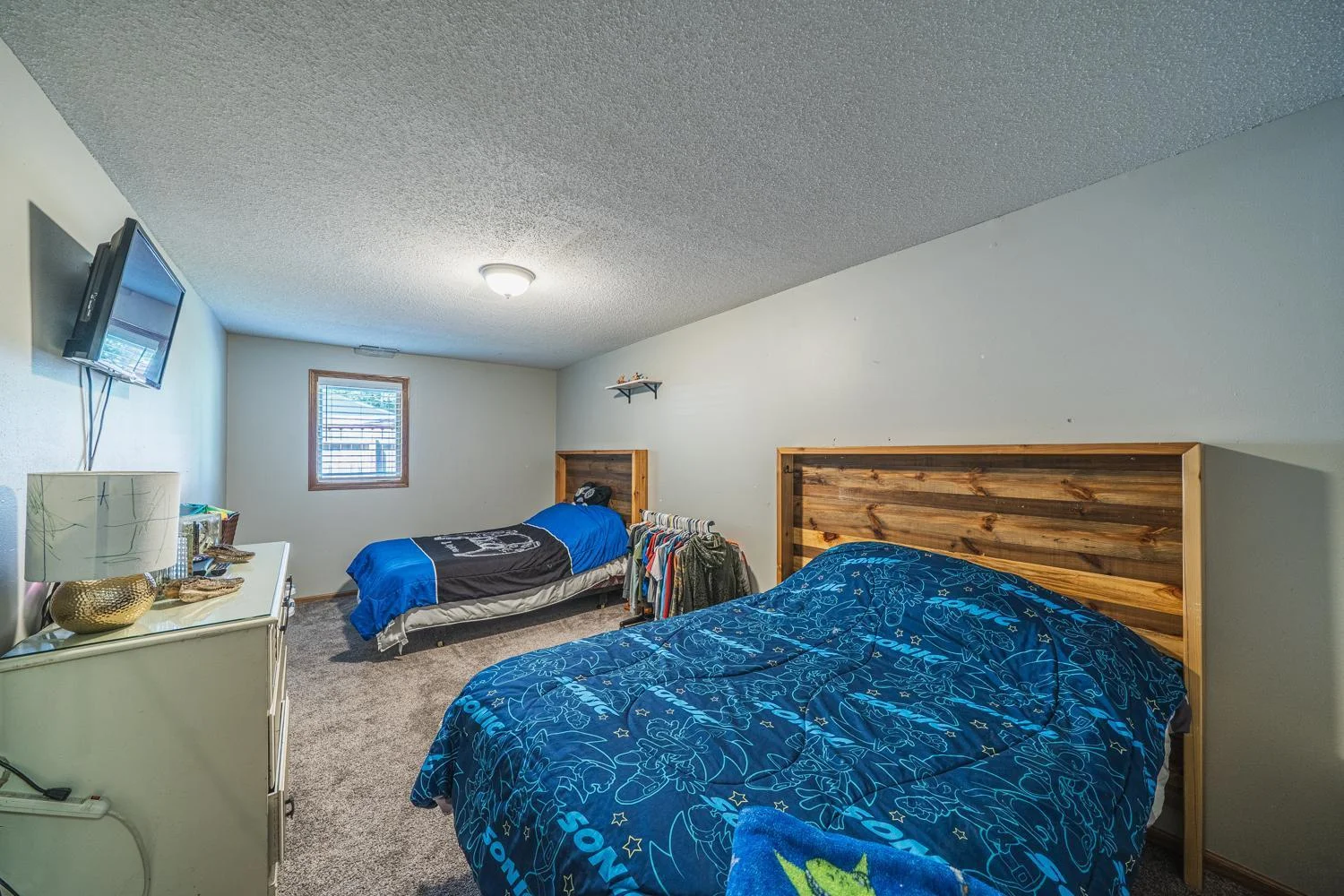 LL Bedroom