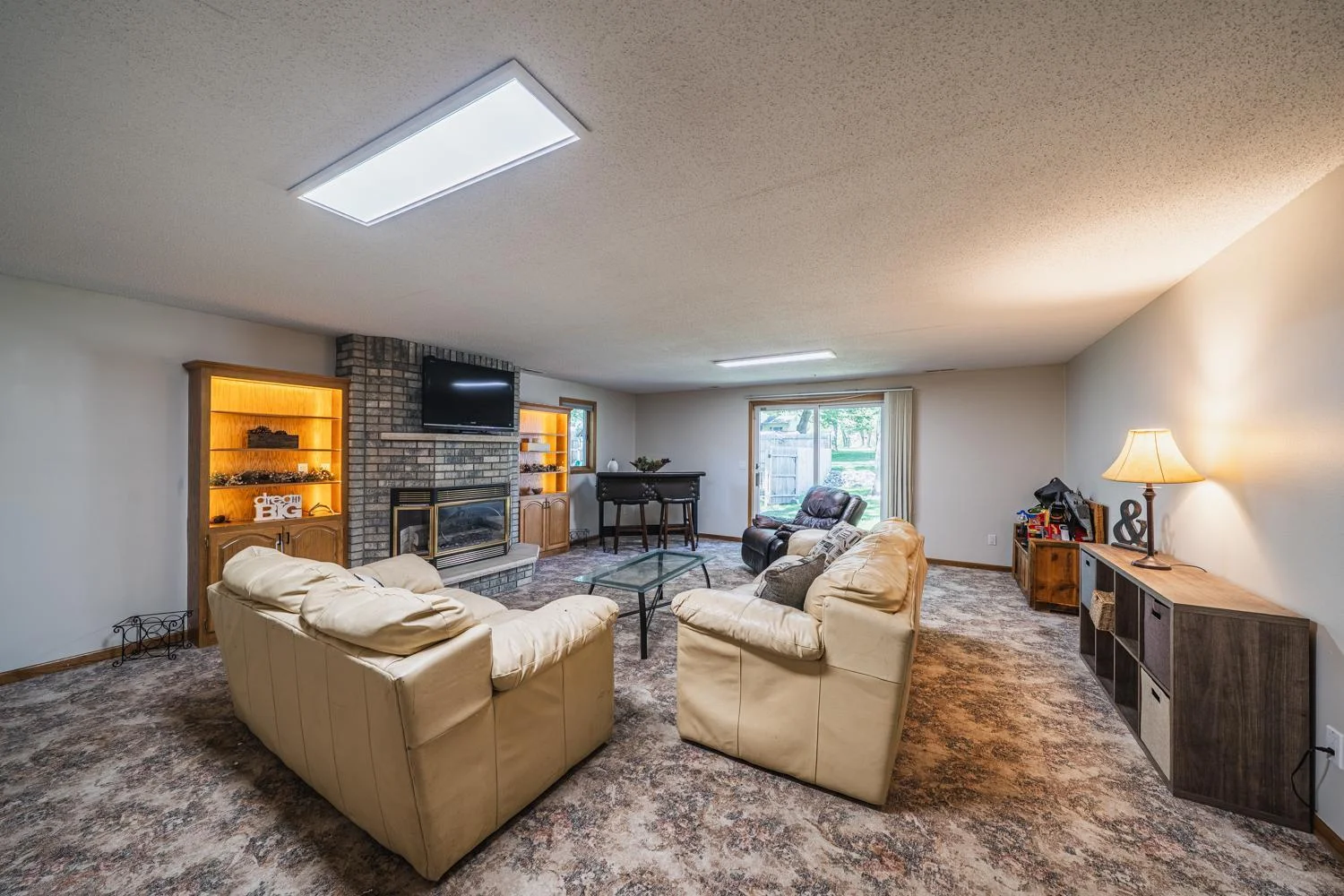 LL Family Room w/ walkout
