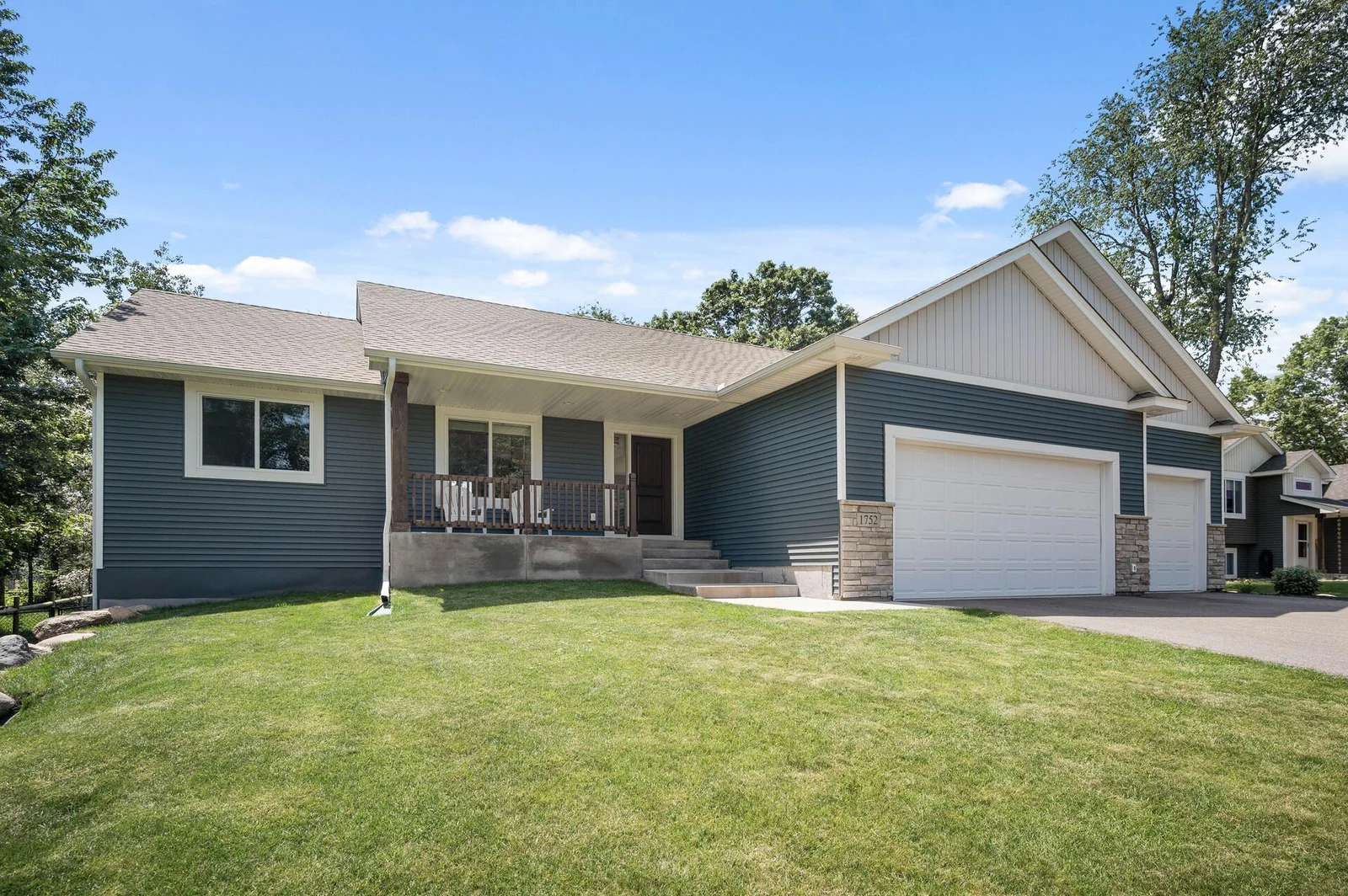 1752 209th Avenue, East Bethel