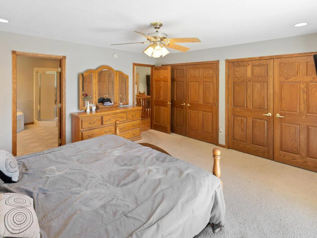 14780 Shields Lake Trail Faribault MN 55021 USA-039-057-038-MLS_Size.jpg