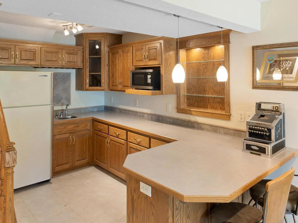 14780 Shields Lake Trail Faribault MN 55021 USA-044-050-043-MLS_Size.jpg