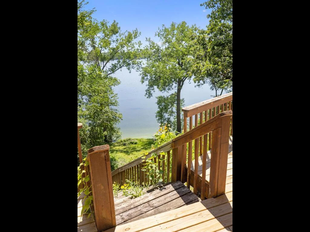 14780 Shields Lake Trail Faribault MN 55021 USA-037-044-036-MLS_Size.jpg