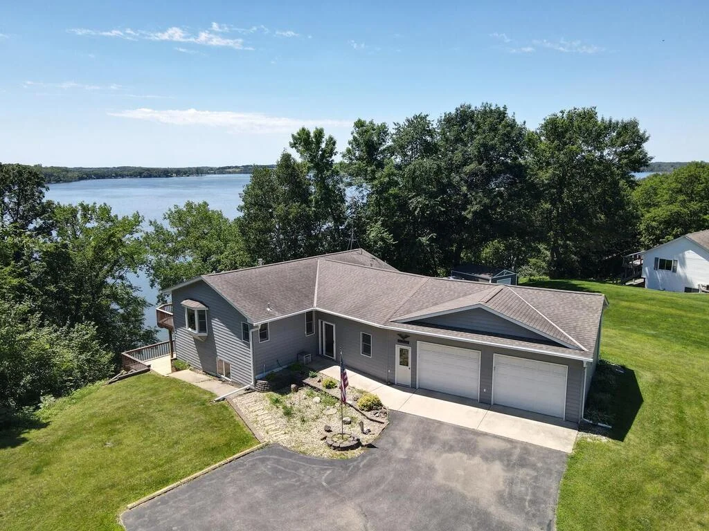 14780 Shields Lake Trail Faribault MN 55021 USA-003-005-002-MLS_Size.jpg