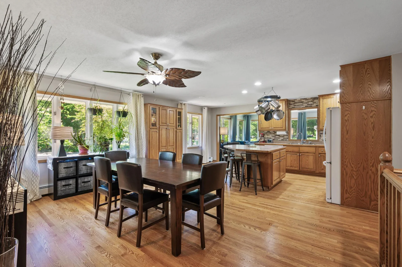 This home is bright and welcoming the second you walk in