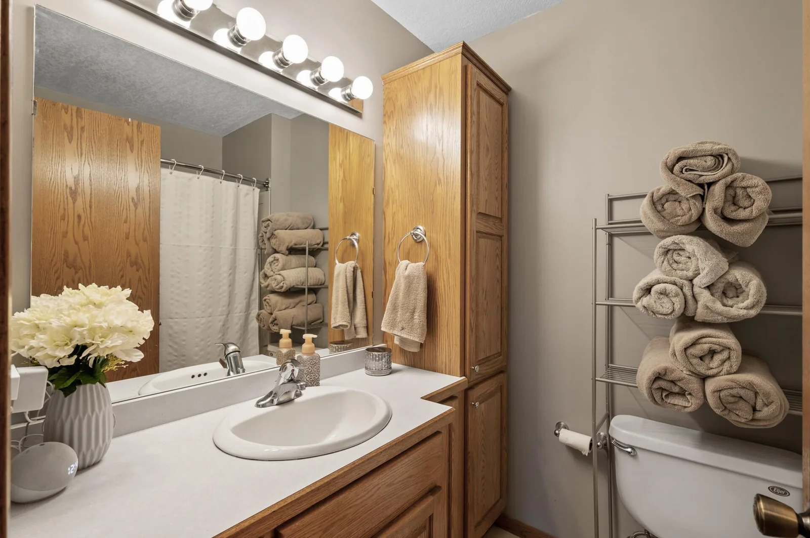 Full main level bathroom