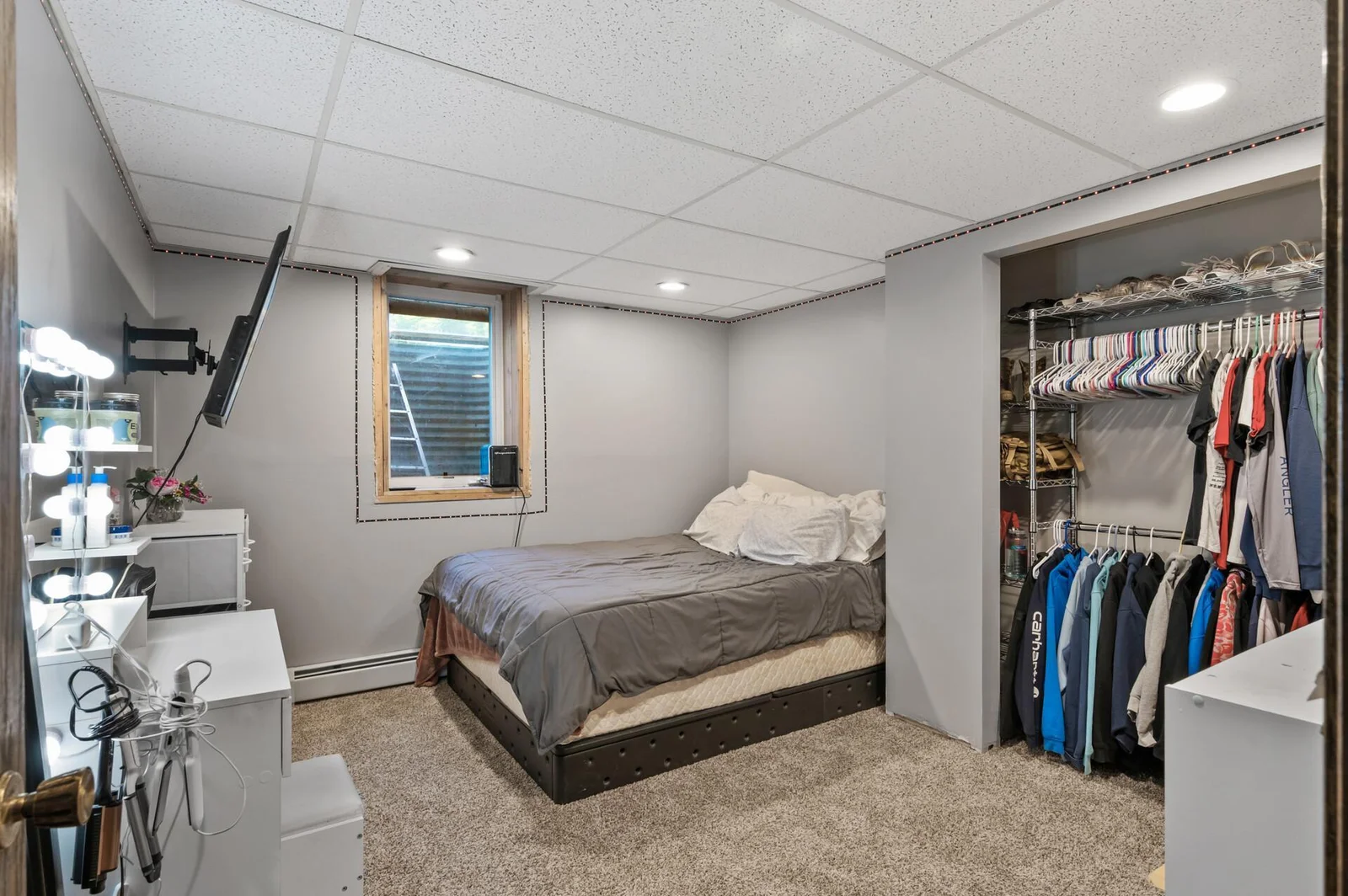 4th bedroom is located in basement