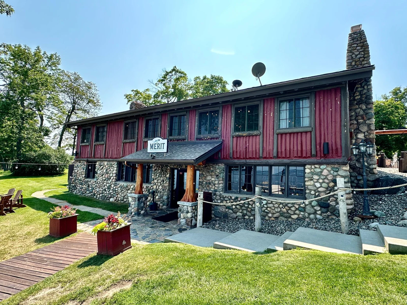 Merit Restaurant & Bar