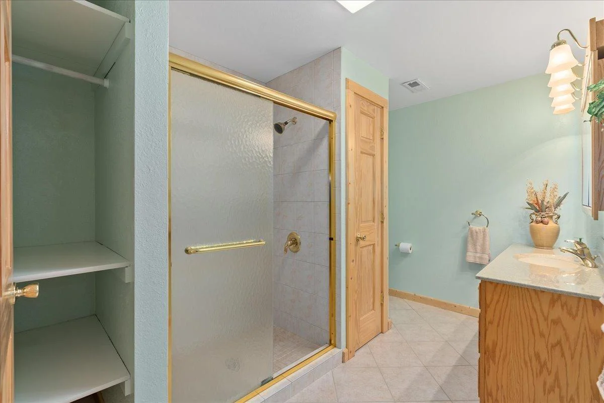 Lower Level Three-Quarter Bath