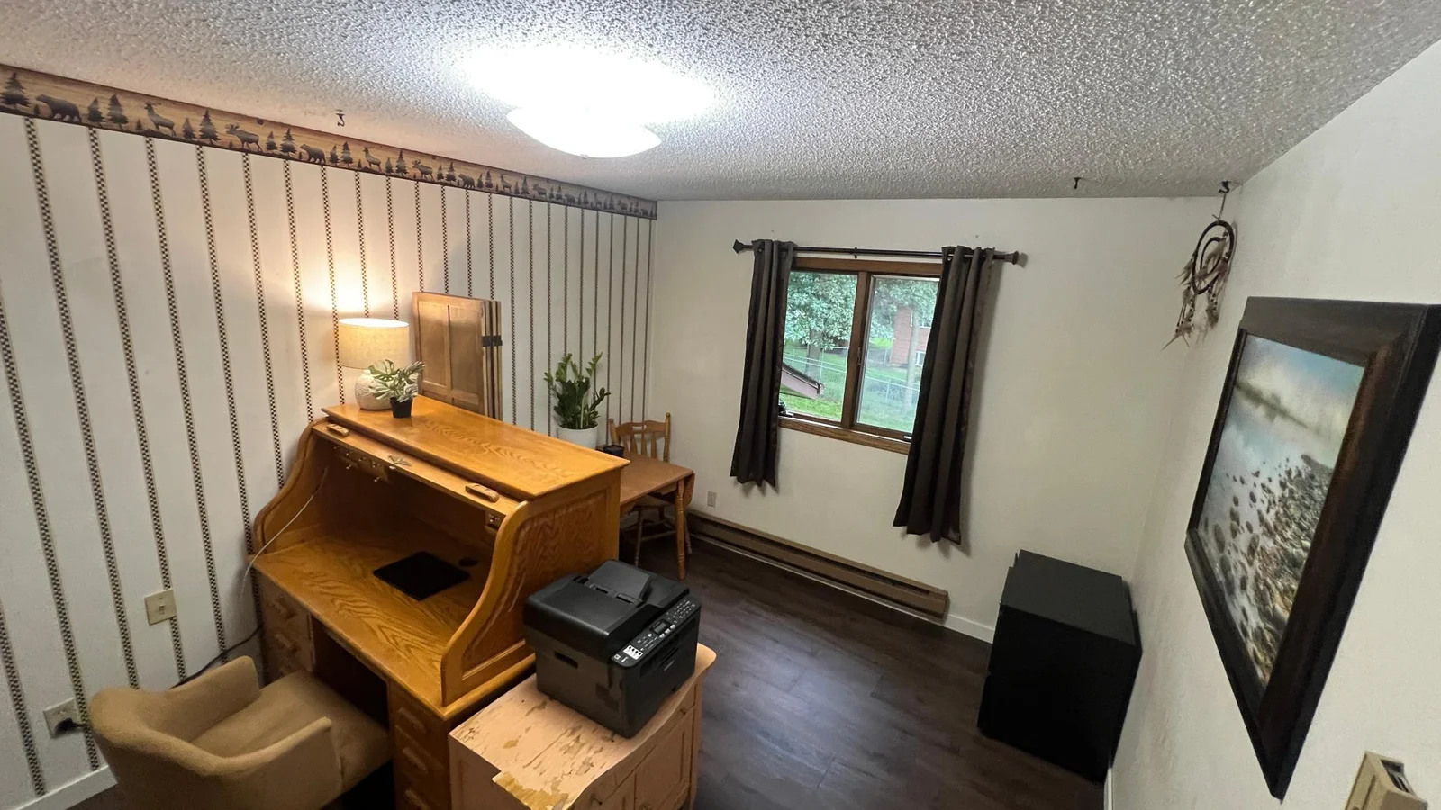 Upper Bedroom (Used as office)