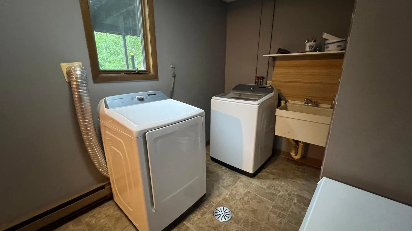 Laundry Room & utility sink