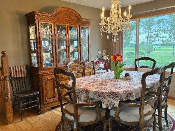 Dining Rm