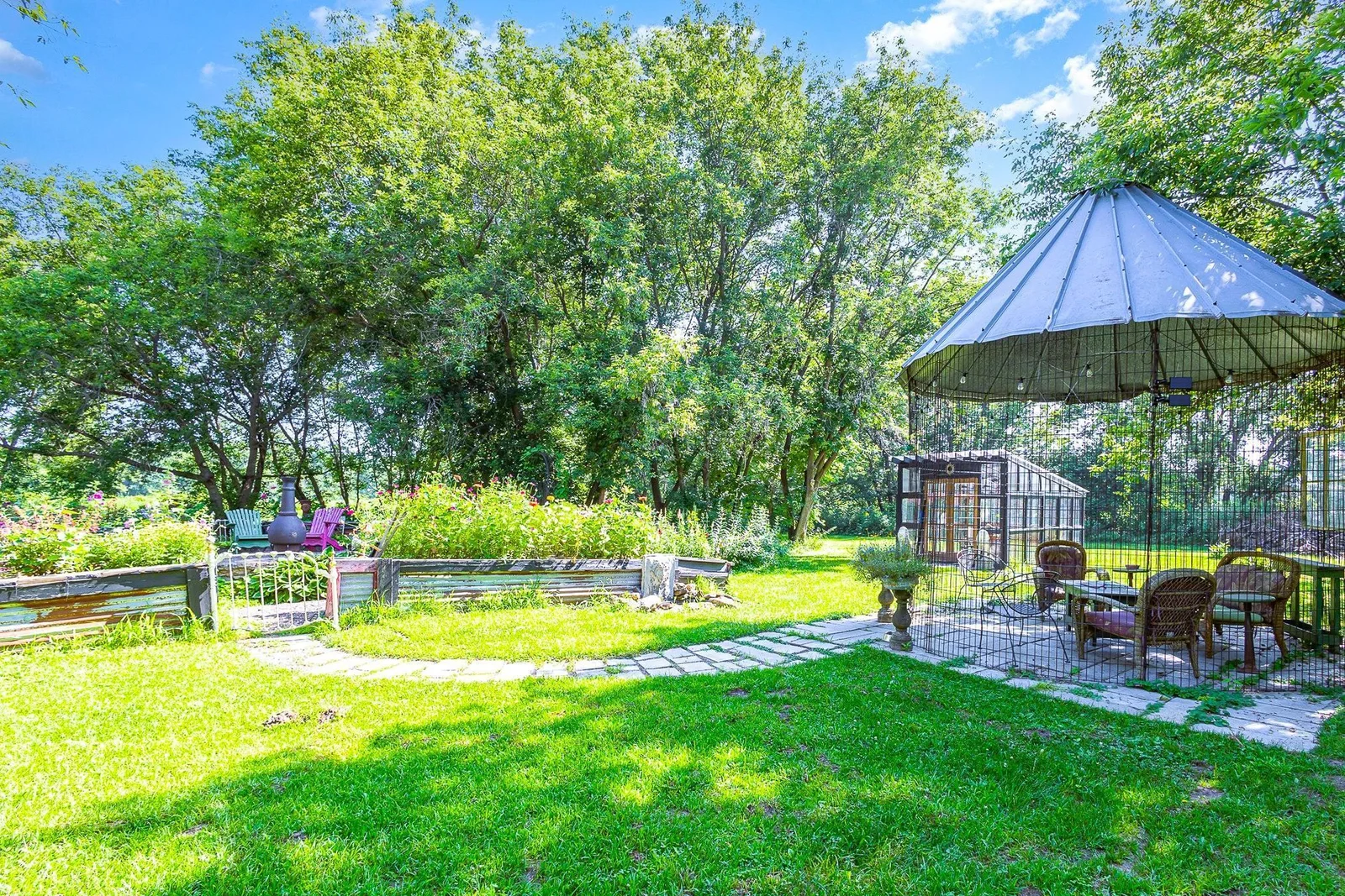 Large Yard and Garden