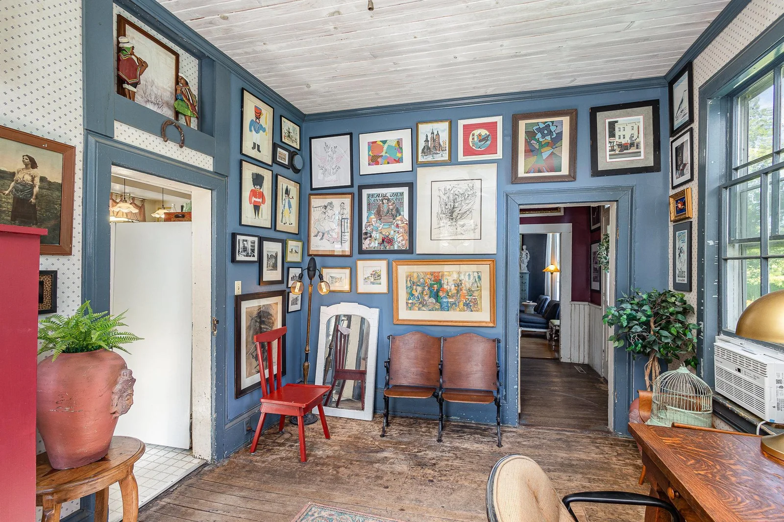 Country Charm