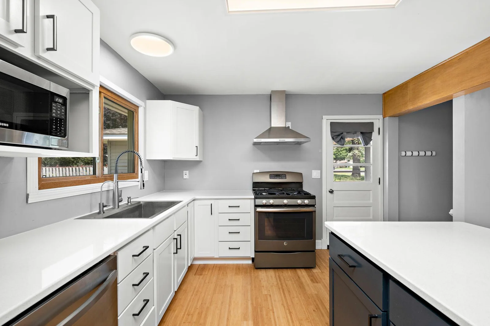 6-web-or-mls-4017-mica-trail.jpg