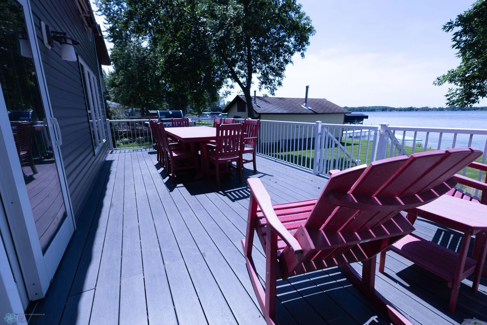 Lake Side Deck.jpg