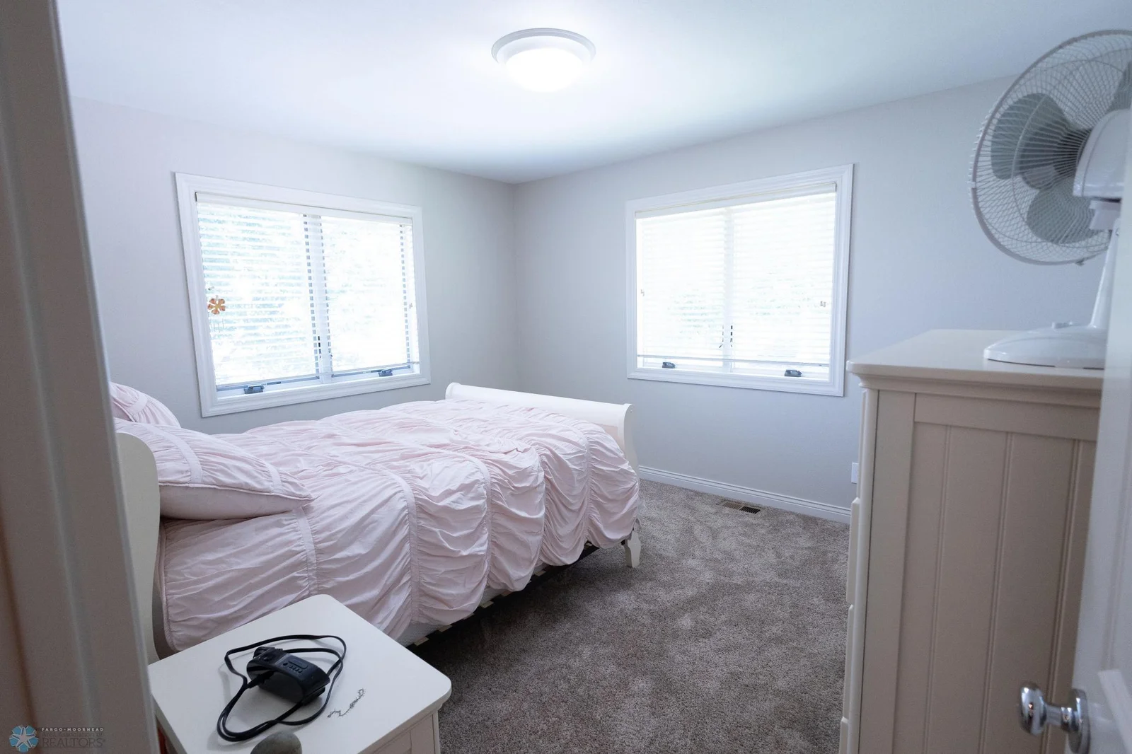Bedroom 5.jpg