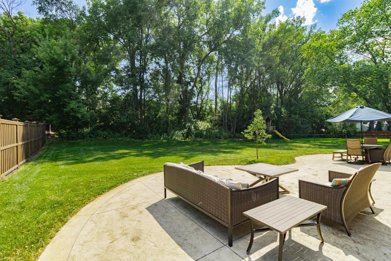 Fully Fenced Yard