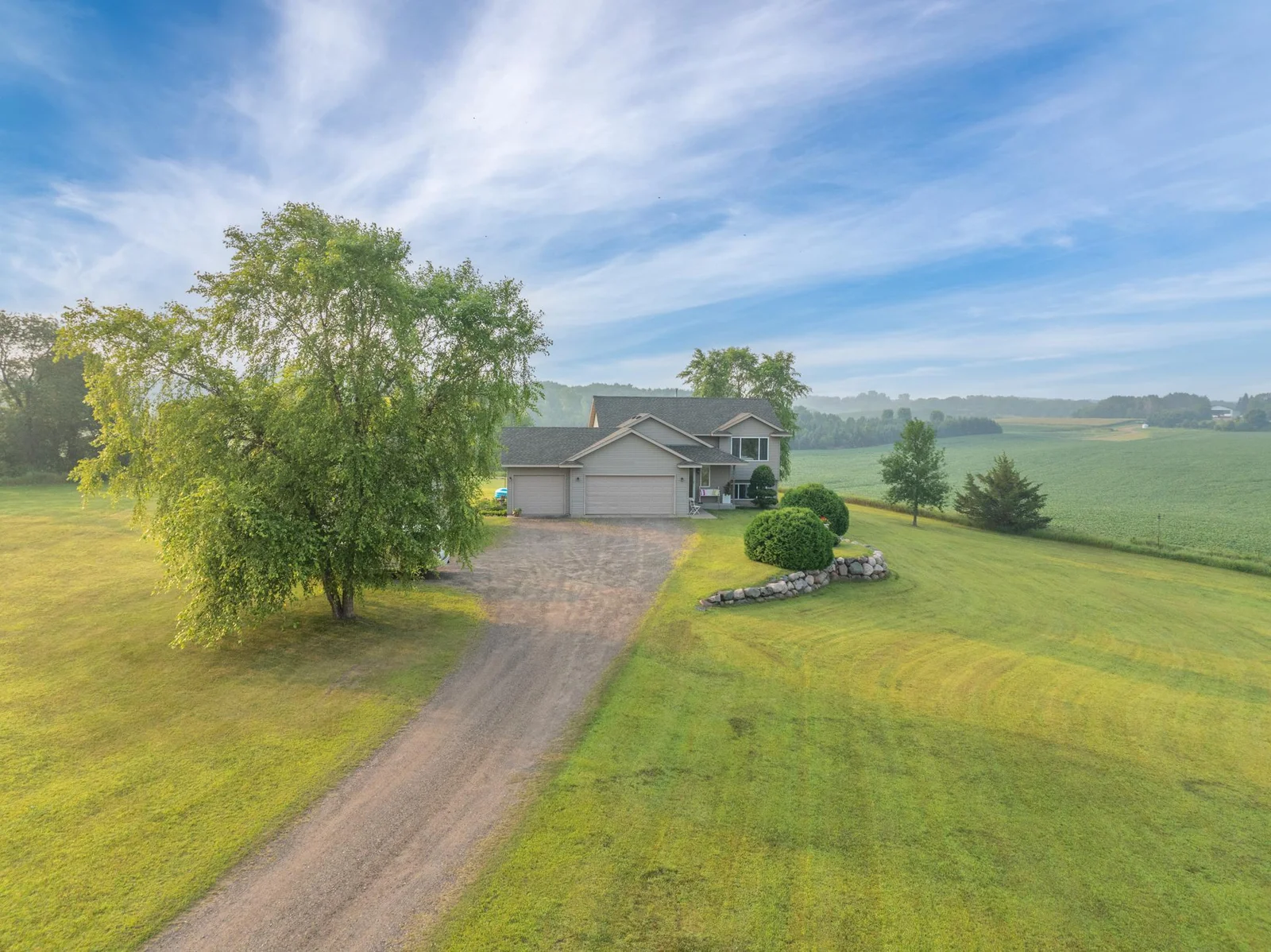 Large Front Yard - very private