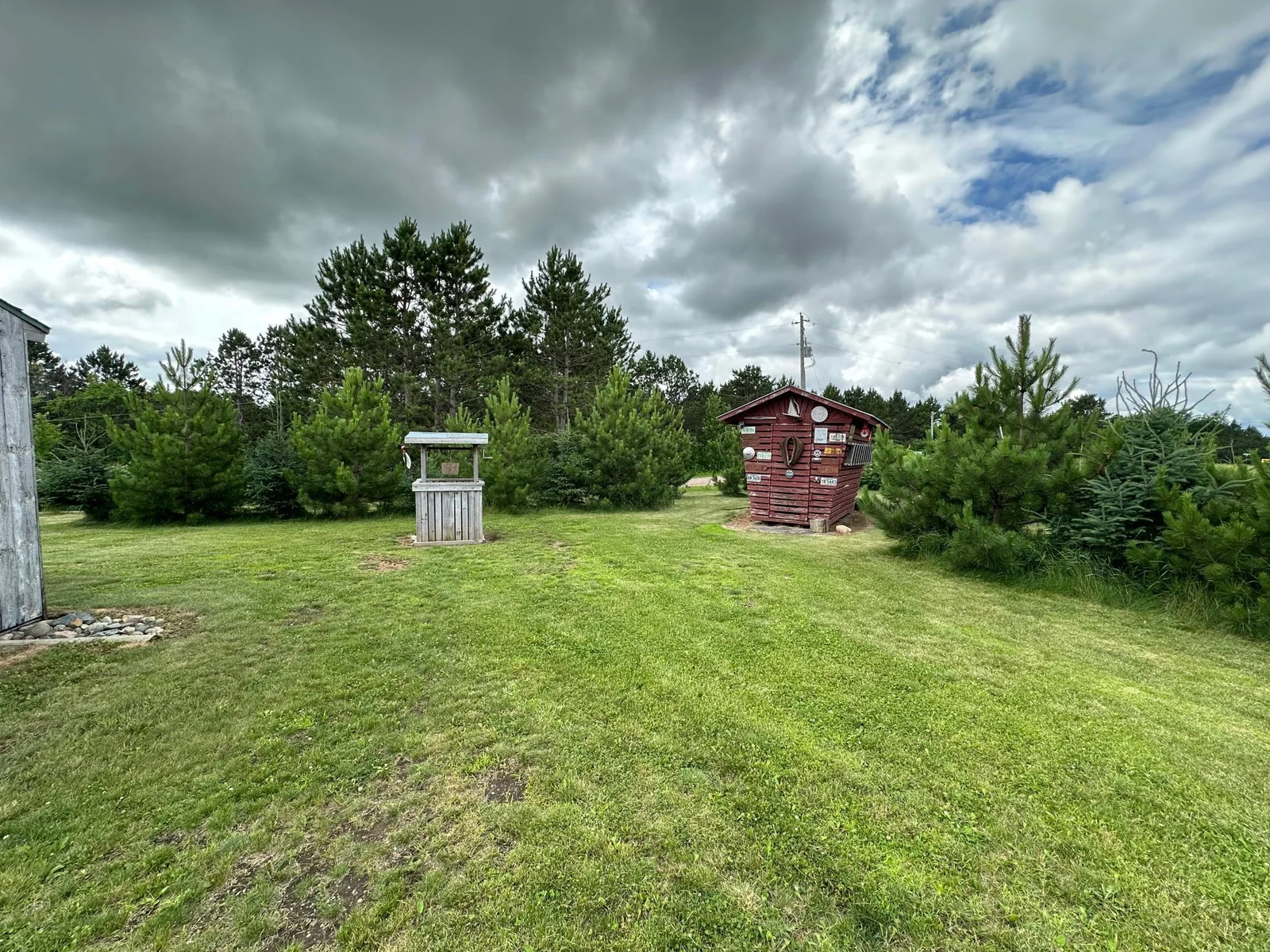 Shed/front yard