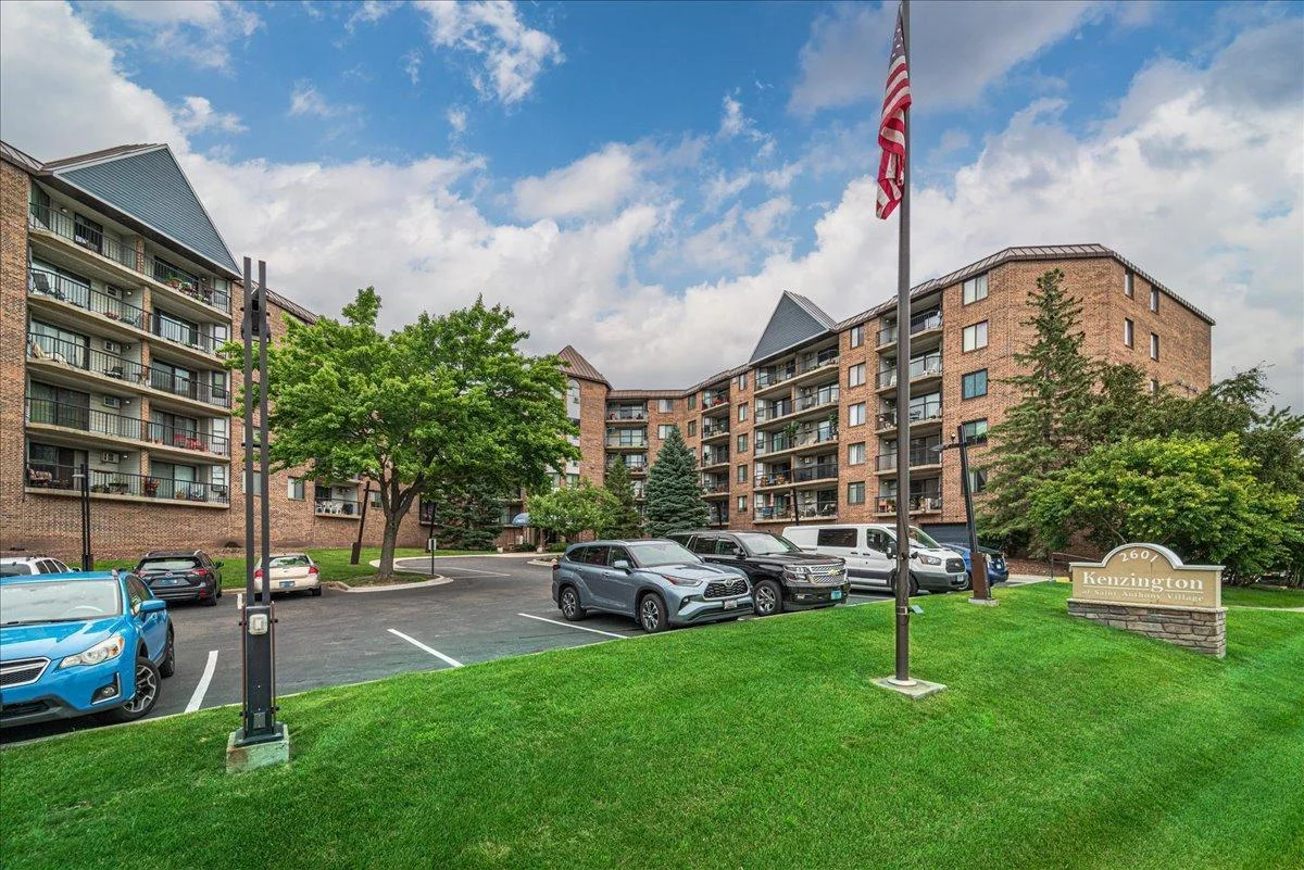 2601 Kenzie Terrace, Saint Anthony
