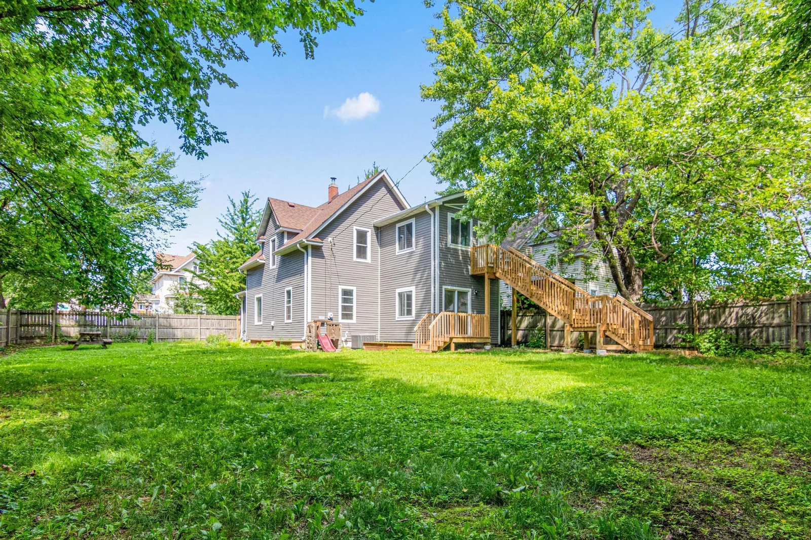 1066 N Woodbridge Street-34.jpg