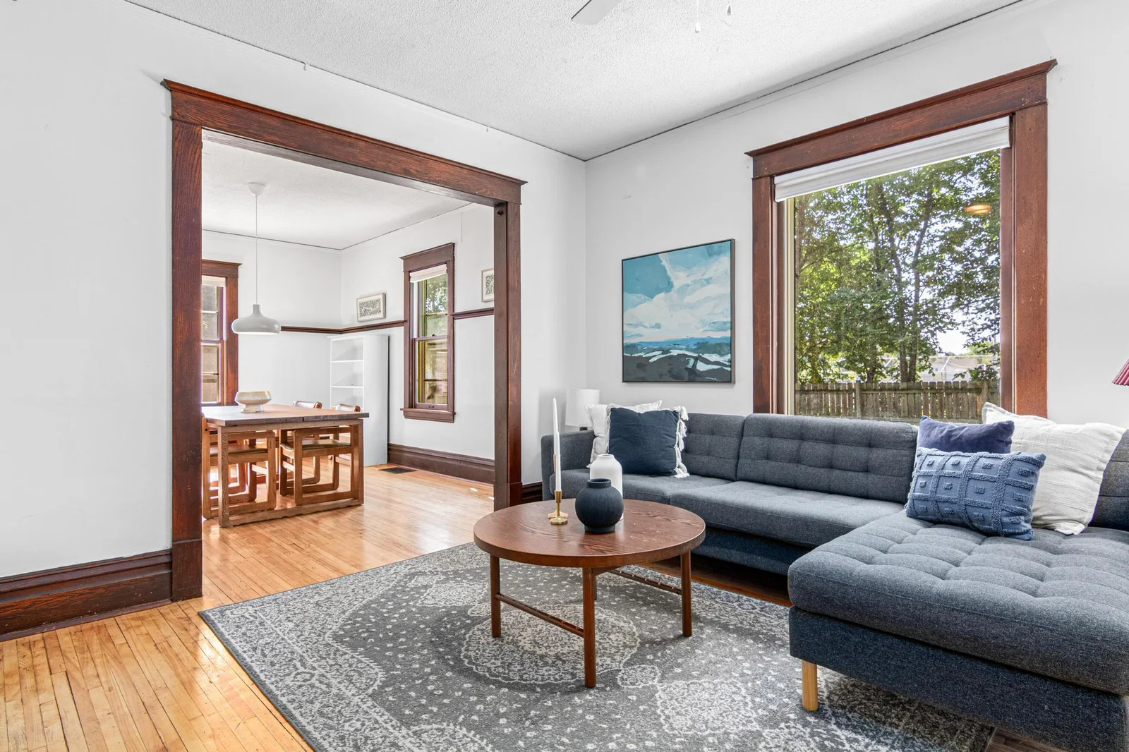 1066 N Woodbridge Street-4.jpg