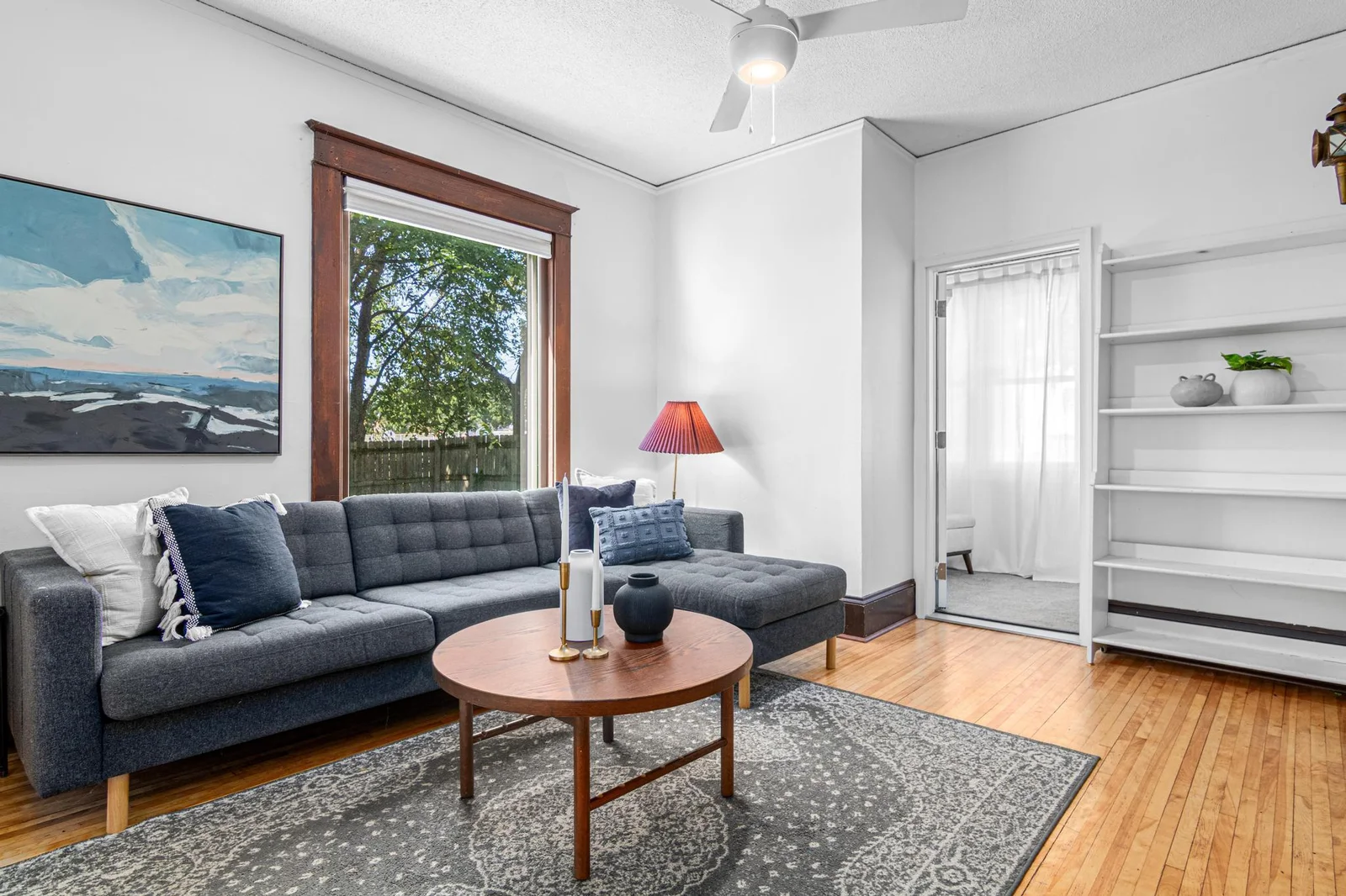 1066 N Woodbridge Street-5.jpg