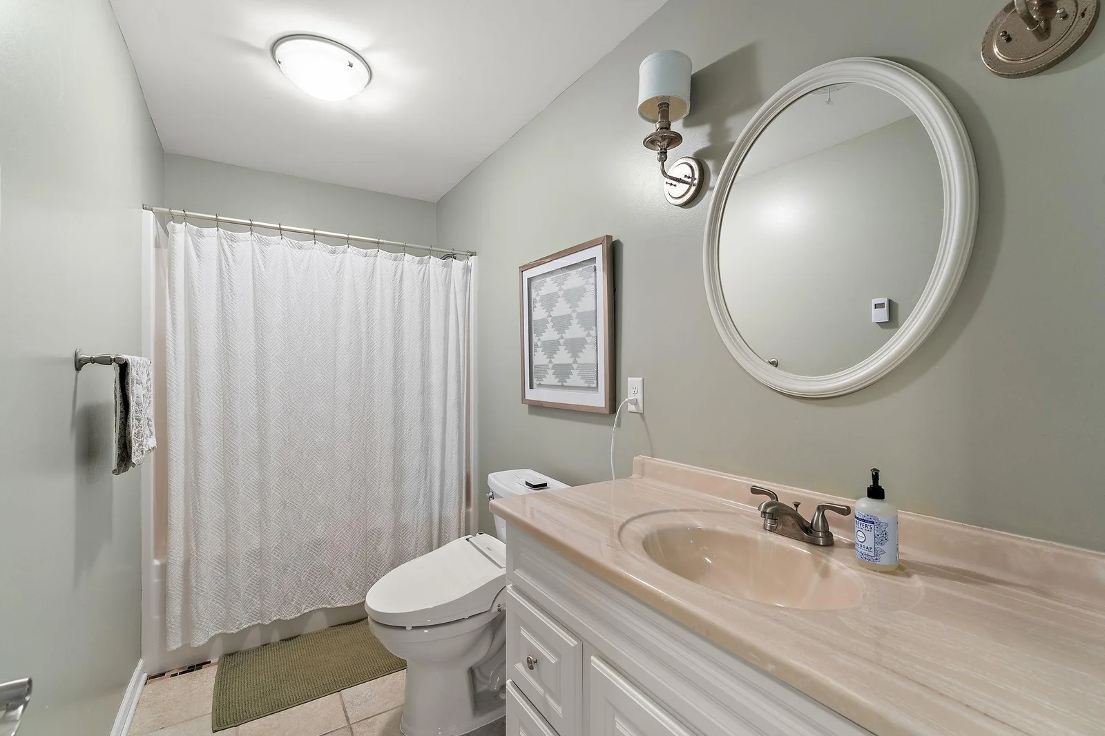 Lower Level Full Bathroom