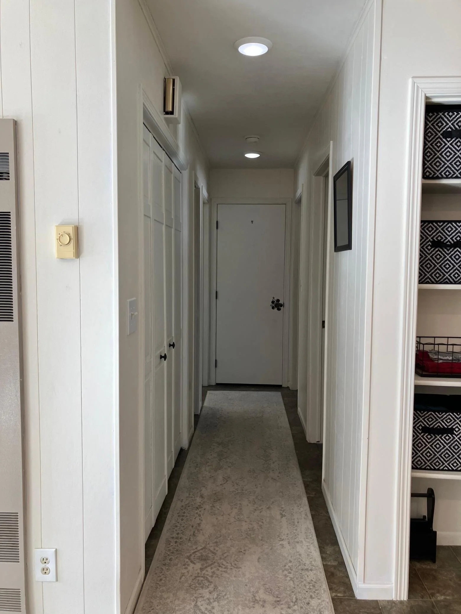 Hallway to bedrooms