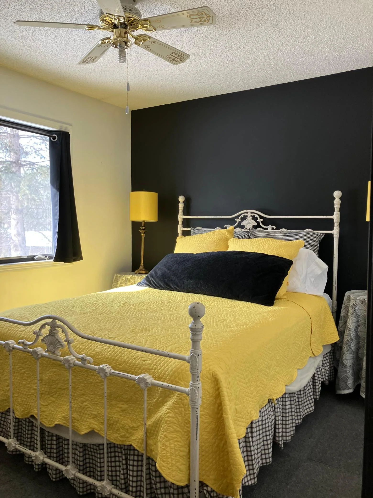 2nd bedroom