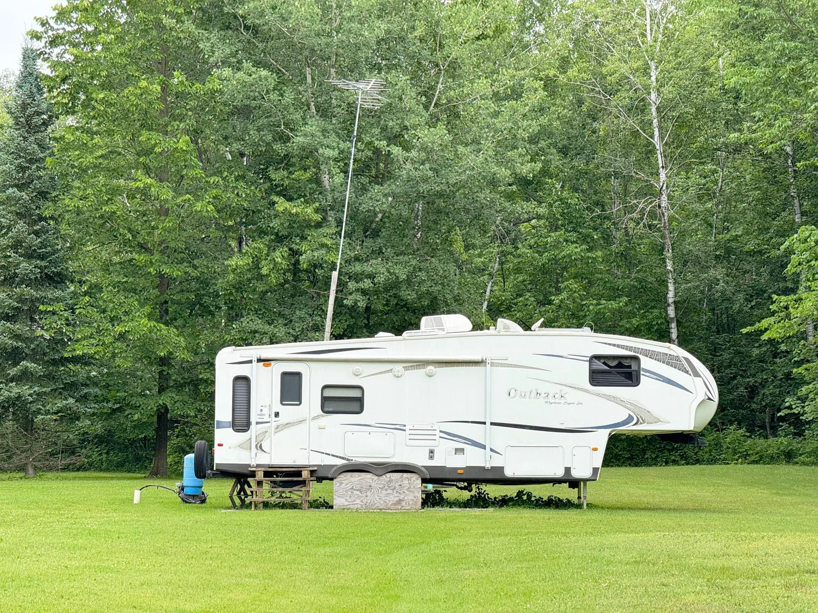 Photo 1 of 1473 Ann Lake