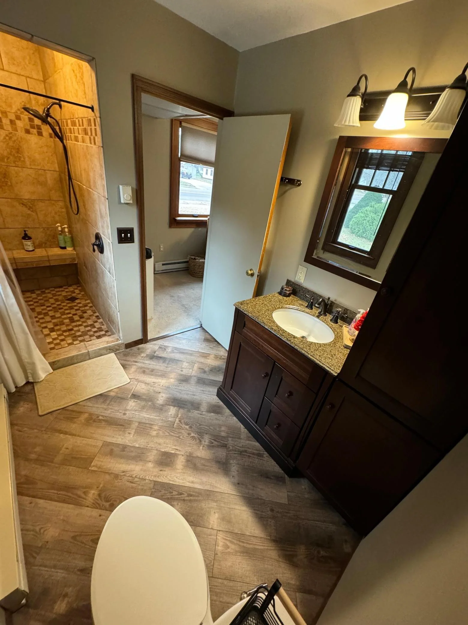 main floor bath