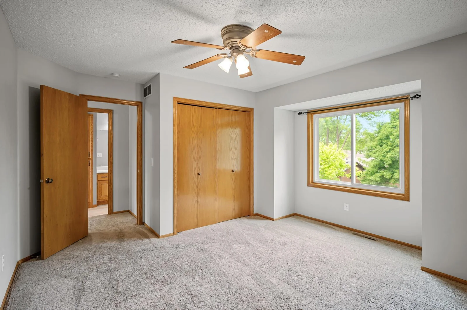 Here is another one! Have you checked out the 3D virtual tour yet?