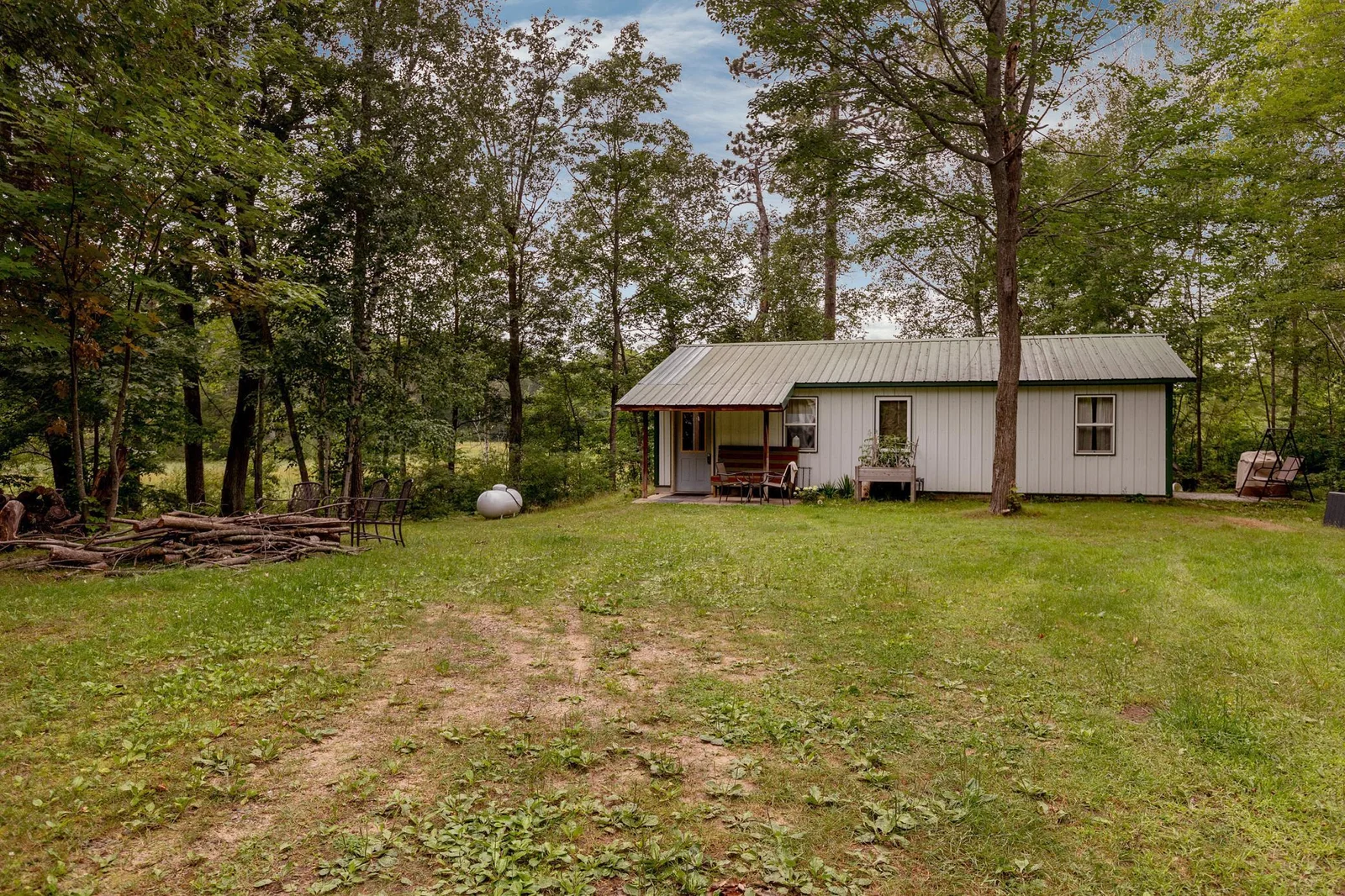 5102 Archer Drive, Motley