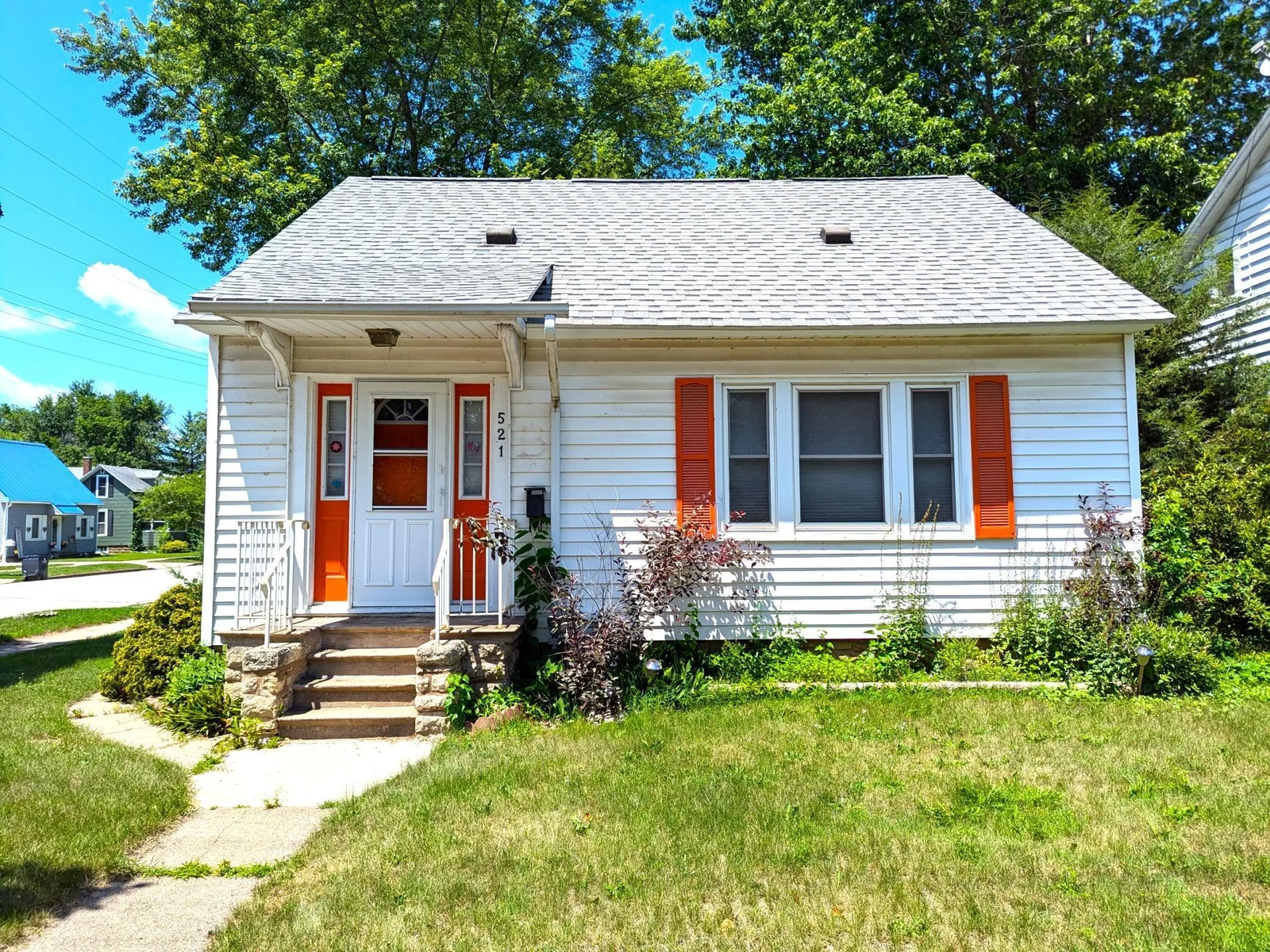 521 Chestnut Street, Winona