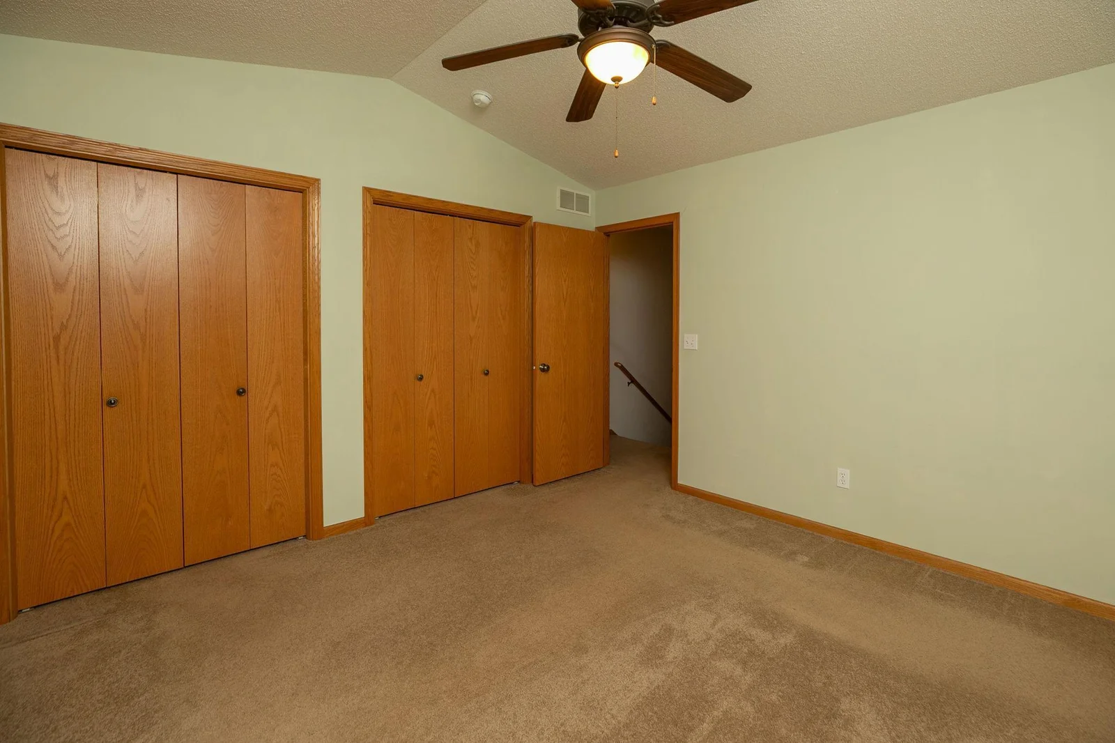 19-web-or-mls-19-Bedroom 1.jpg