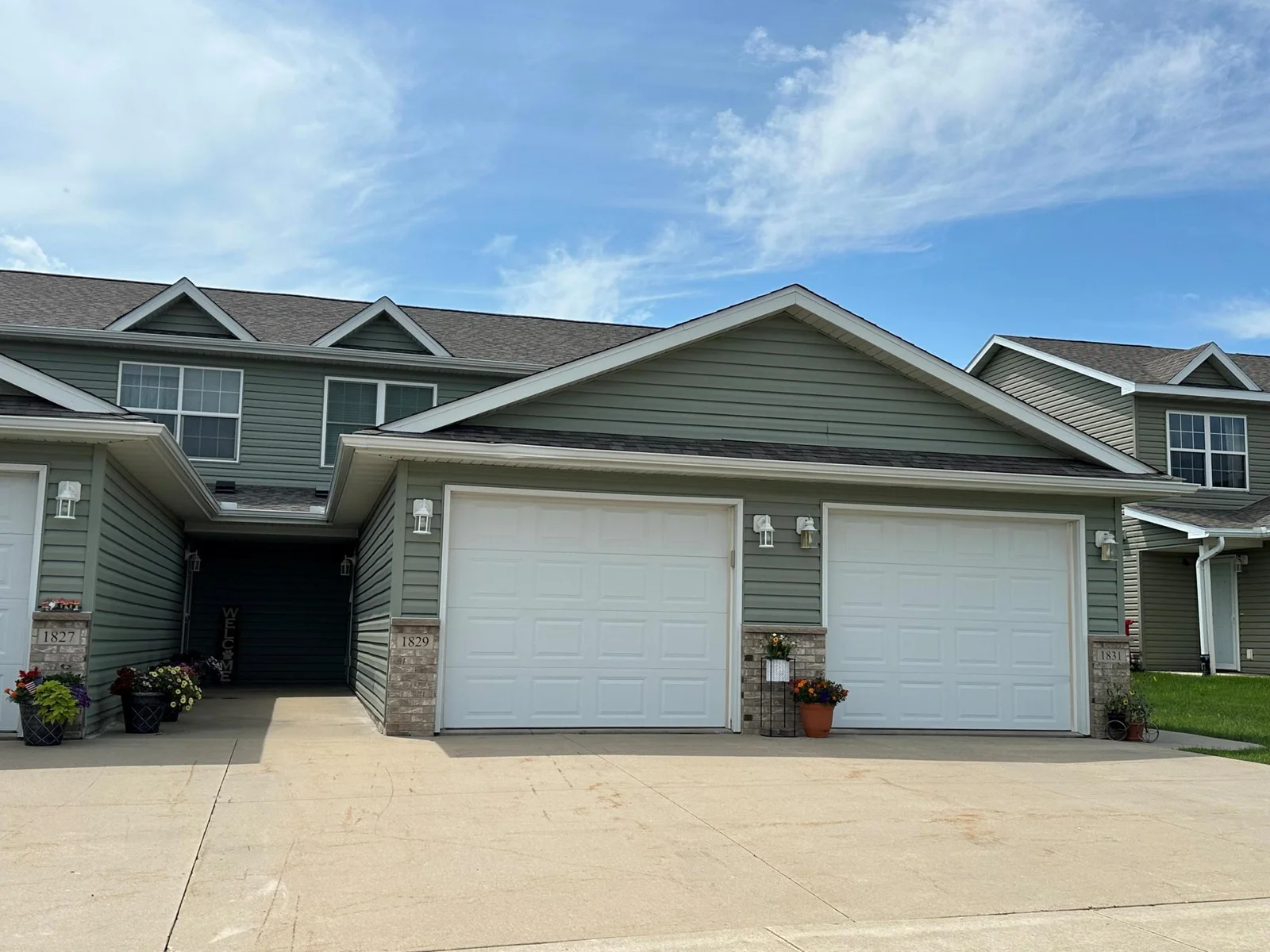 1829 Daniel Lane, Stewartville