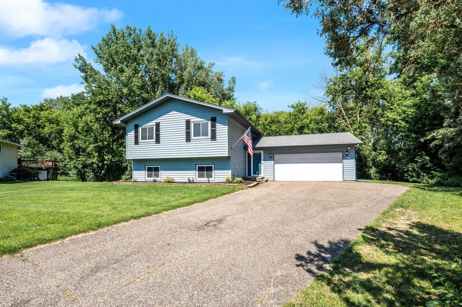 1275 Halper Place, White Bear Twp