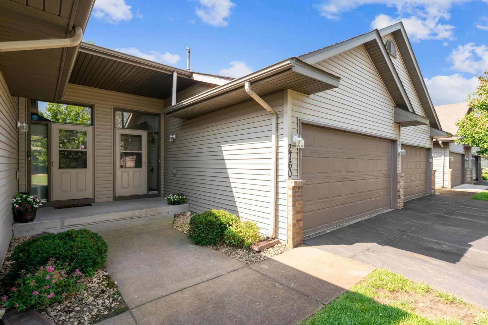 2760 230th Lane, Saint Francis